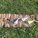 Imagen A por salmones con arpones