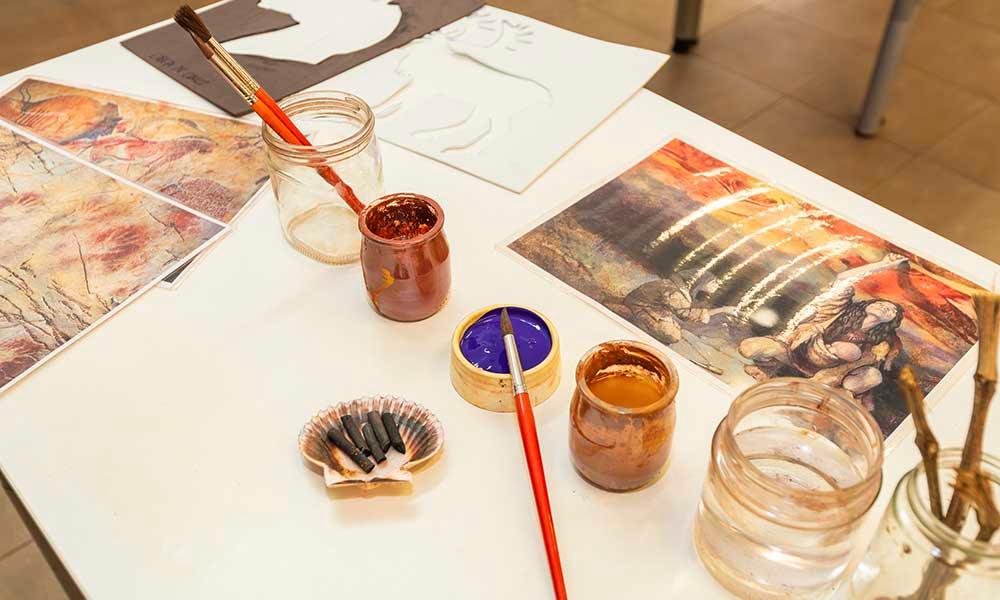 Ir a Imagen Semana Santa en el Centro Tito Bustillo