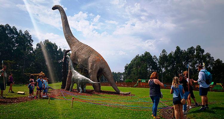 Vai a Immagine Actividades para un verano jurásico en el MUJA
