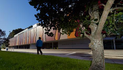 Ir a Imagen Puente de mayo en el Centro Tito Bustillo