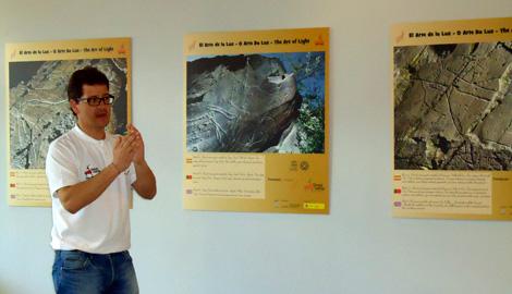 Ir para Imagem Charla y visita especial a la exposición “El arte de la luz”