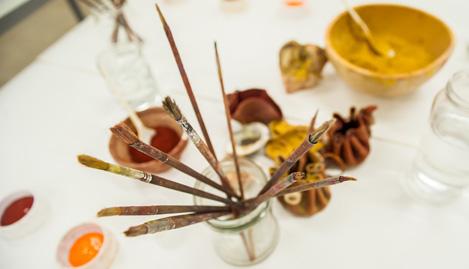 Ir a Imagen Pinturas rupestres para peques en el Centro Tito Bustillo